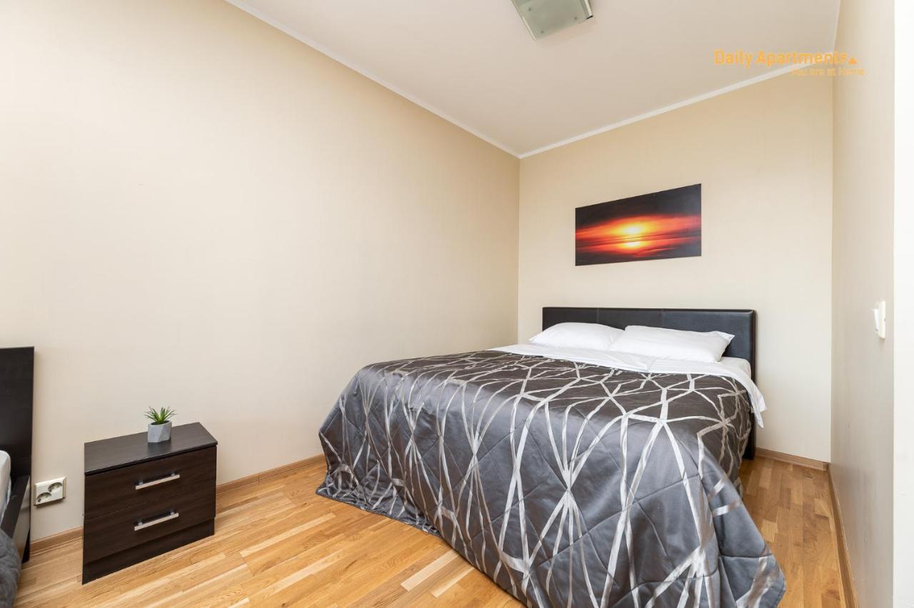 Luxury Suites - Viru Keskus By Rikas Hotels Reval Exterior foto